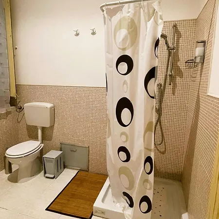 Pensión Olivuzza In